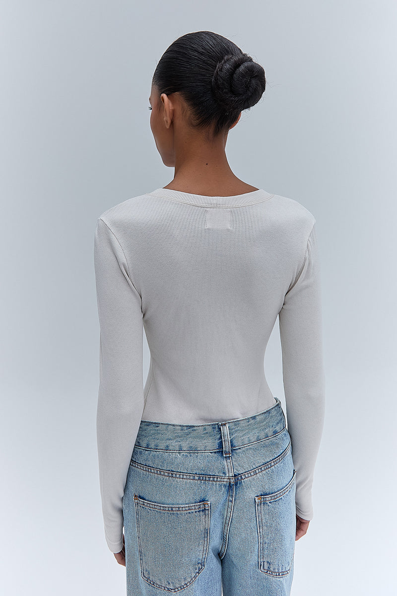 BLUSA MANGA LONGA DECOTE CARECA MALHA BEGE (8470190588131)