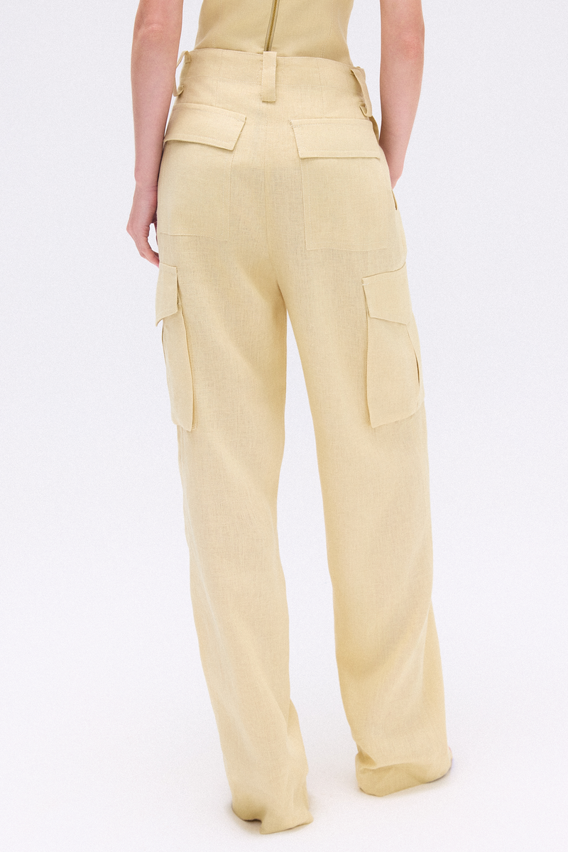 CALÇA CARGO PREGAS LINHO AMARELO CLARO (8765748412643)