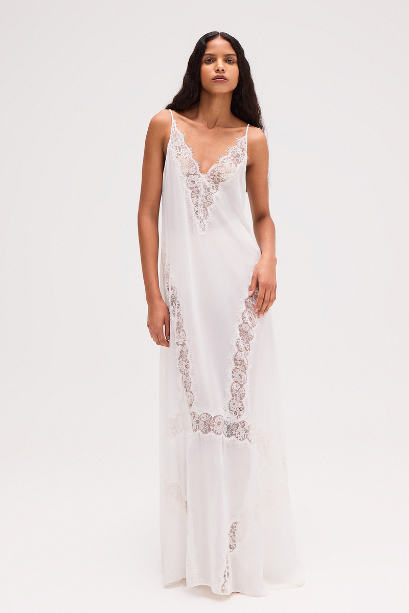 VESTIDO LONGO ALÇA ENTREMEIOS RENDA GGT OFF WHITE (8720250765539)