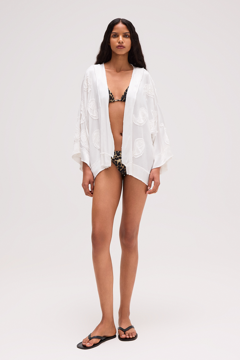 KIMONO CETIM APLICAÇÃO PASLEY OFF WHITE (8720248111331)