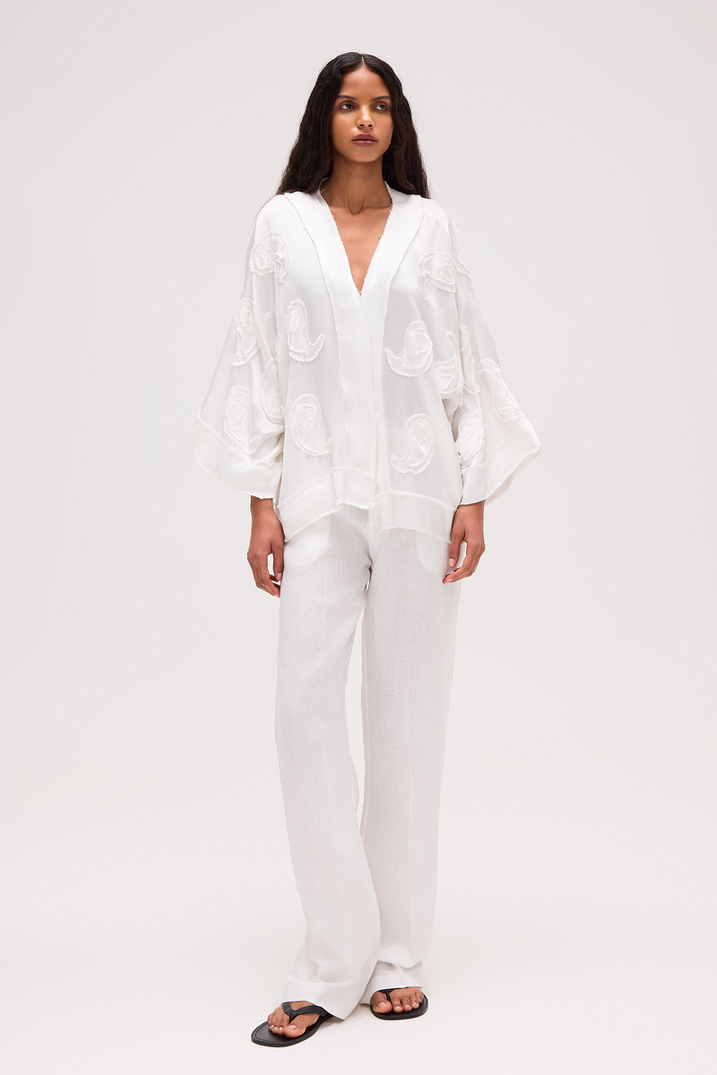 KIMONO CETIM APLICAÇÃO PASLEY OFF WHITE (8720248111331)